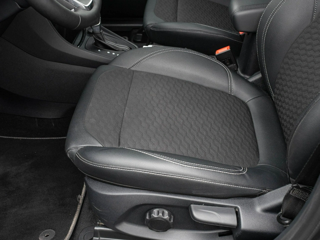 Ford Puma - Zdjęcie 10