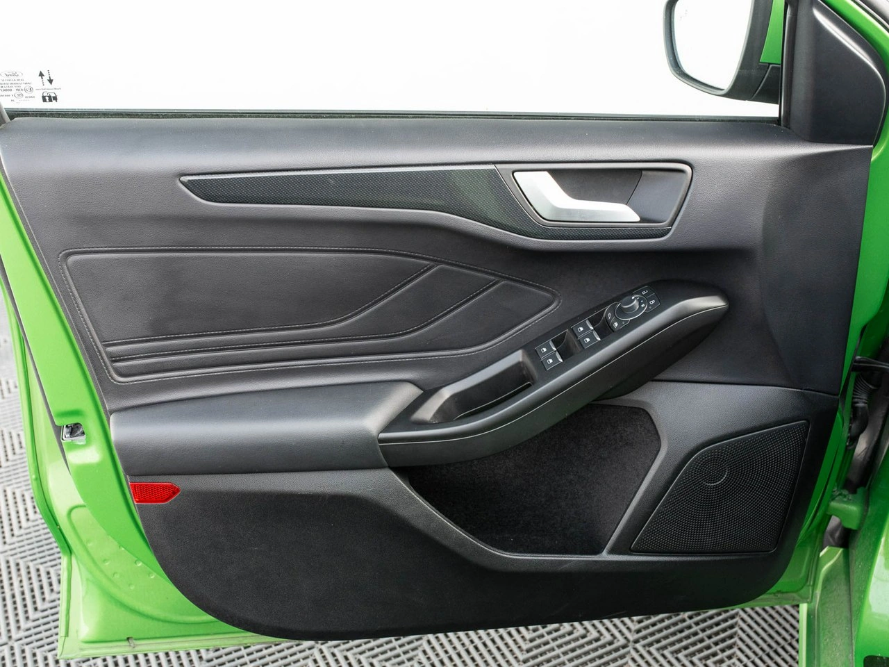 Ford Focus - Zdjęcie 9