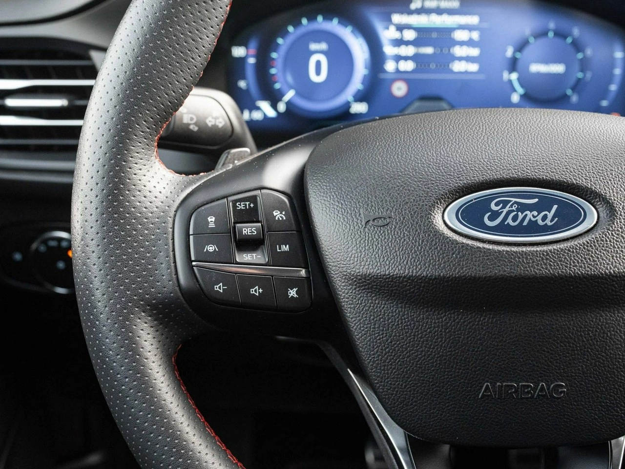 Ford Focus - Zdjęcie 13