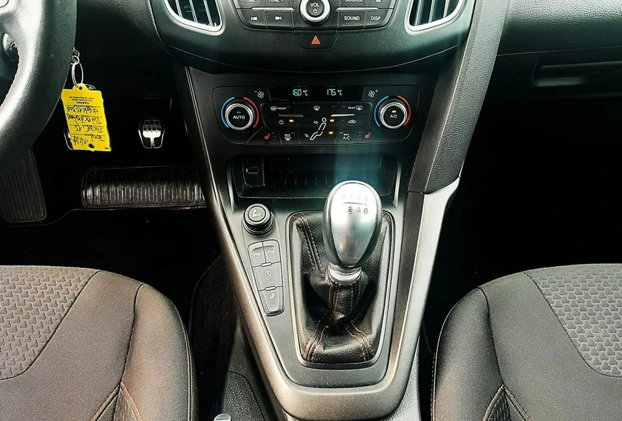 Ford Focus - Zdjęcie 13