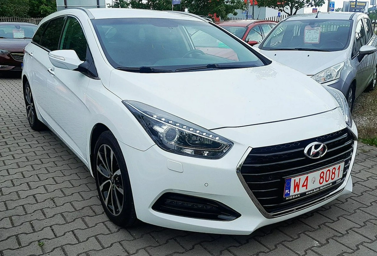 Hyundai i40 - Zdjęcie 2
