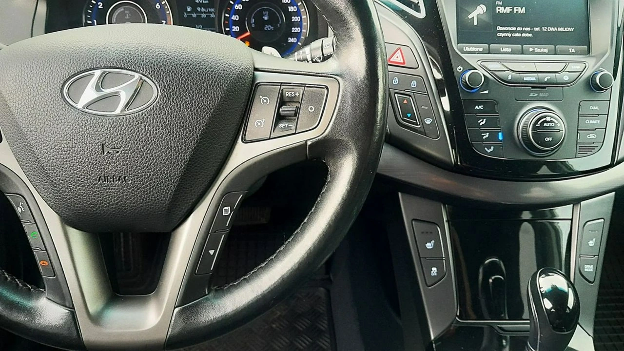 Hyundai i40 - Zdjęcie 21