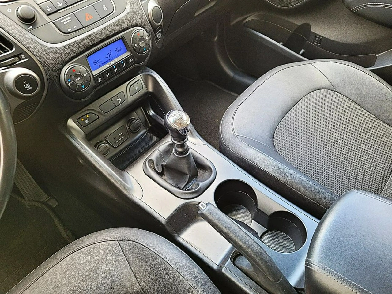 Hyundai ix35 - Zdjęcie 19