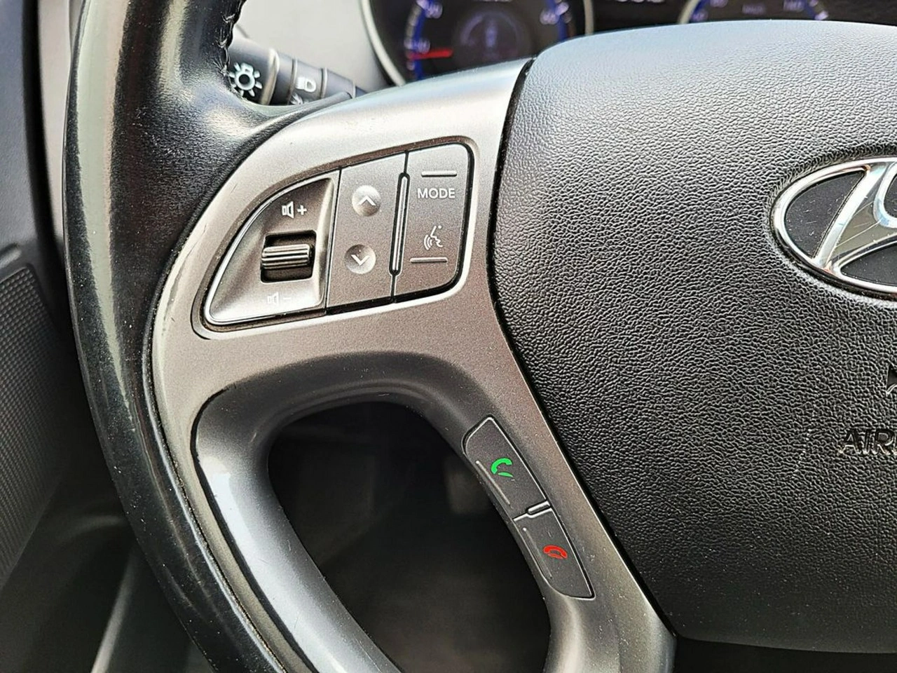 Hyundai ix35 - Zdjęcie 22