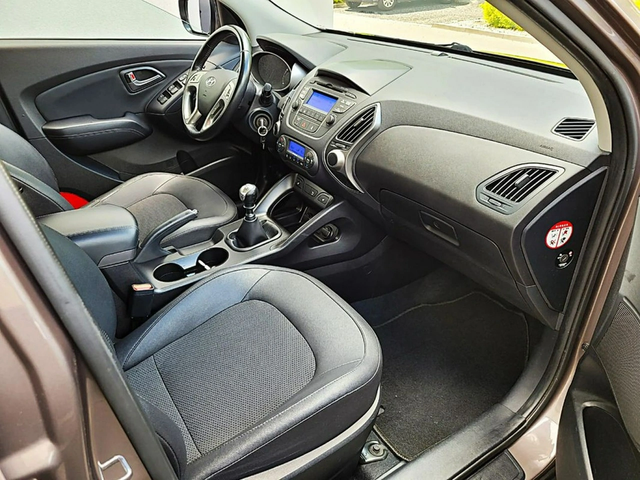 Hyundai ix35 - Zdjęcie 27
