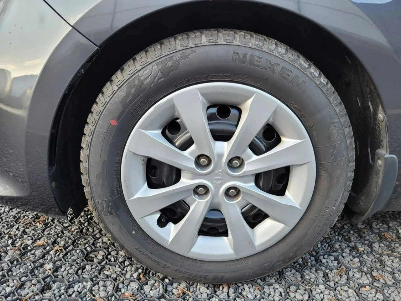 Kia Rio - Zdjęcie 5