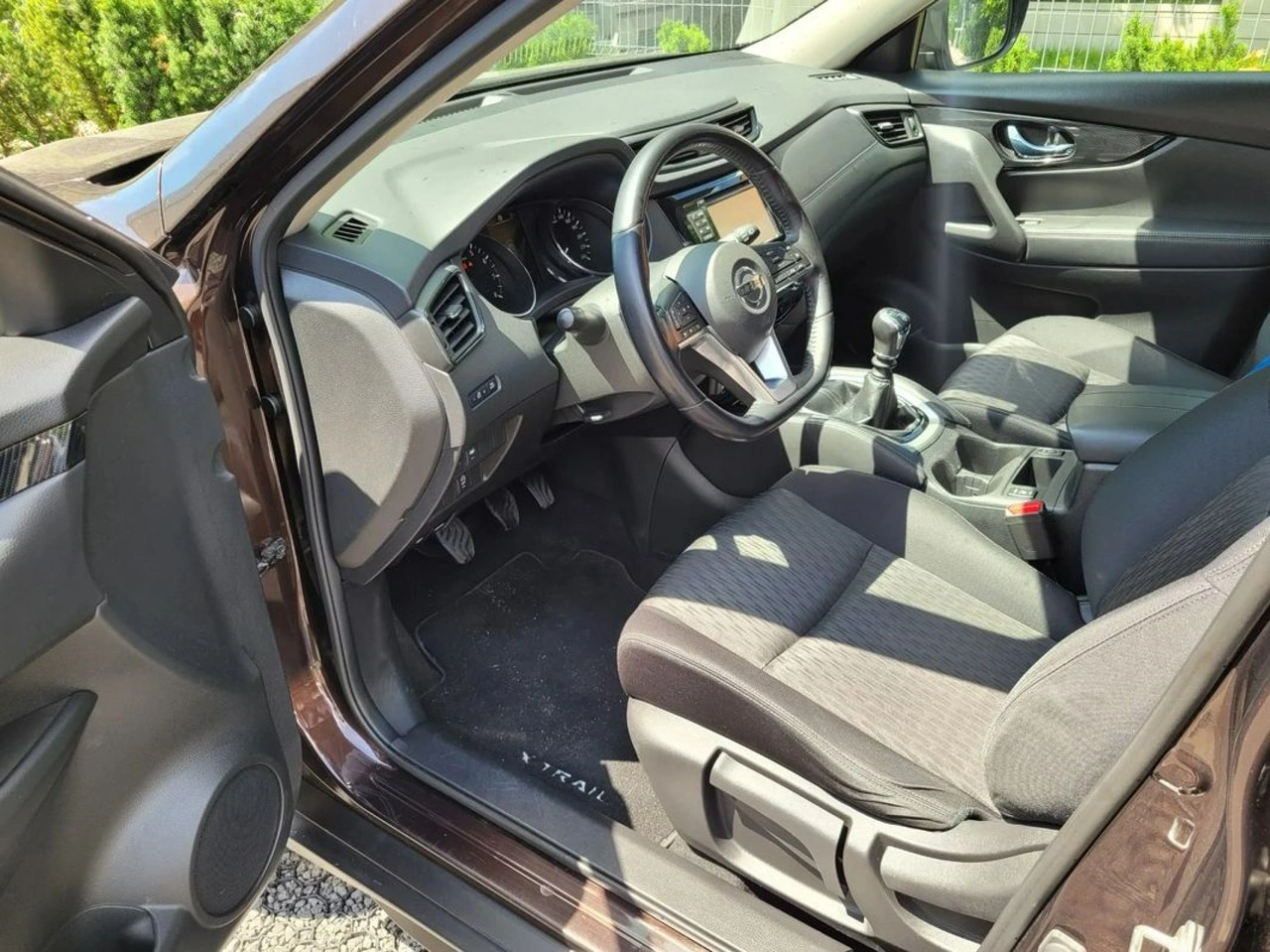 Nissan X-Trail - Zdjęcie 8