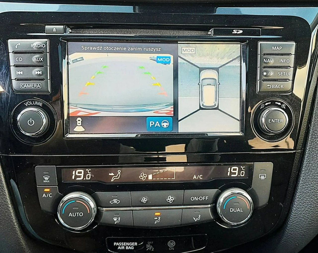Nissan X-Trail - Zdjęcie 16