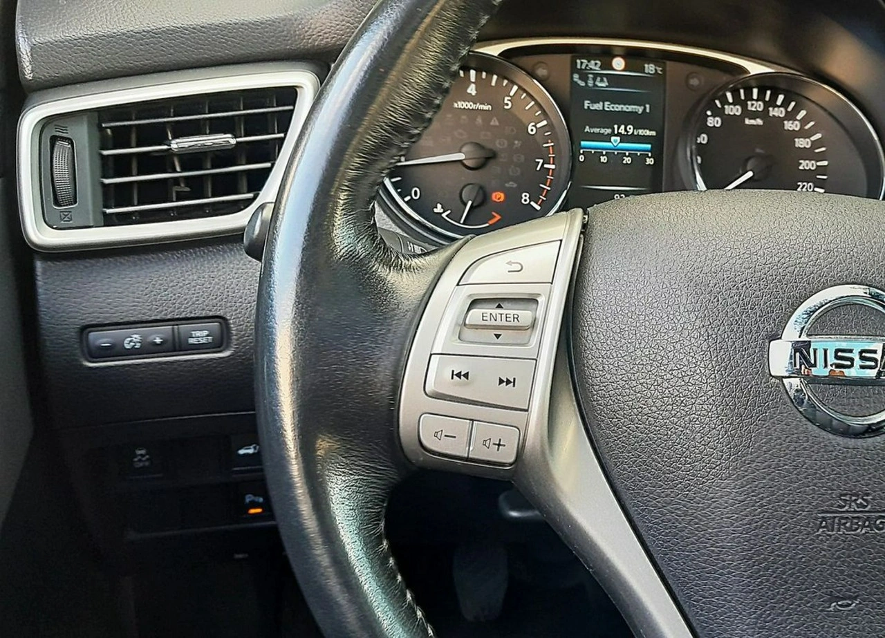 Nissan X-Trail - Zdjęcie 24