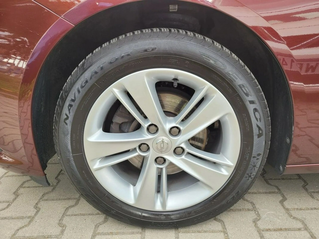 Opel Insignia - Zdjęcie 12