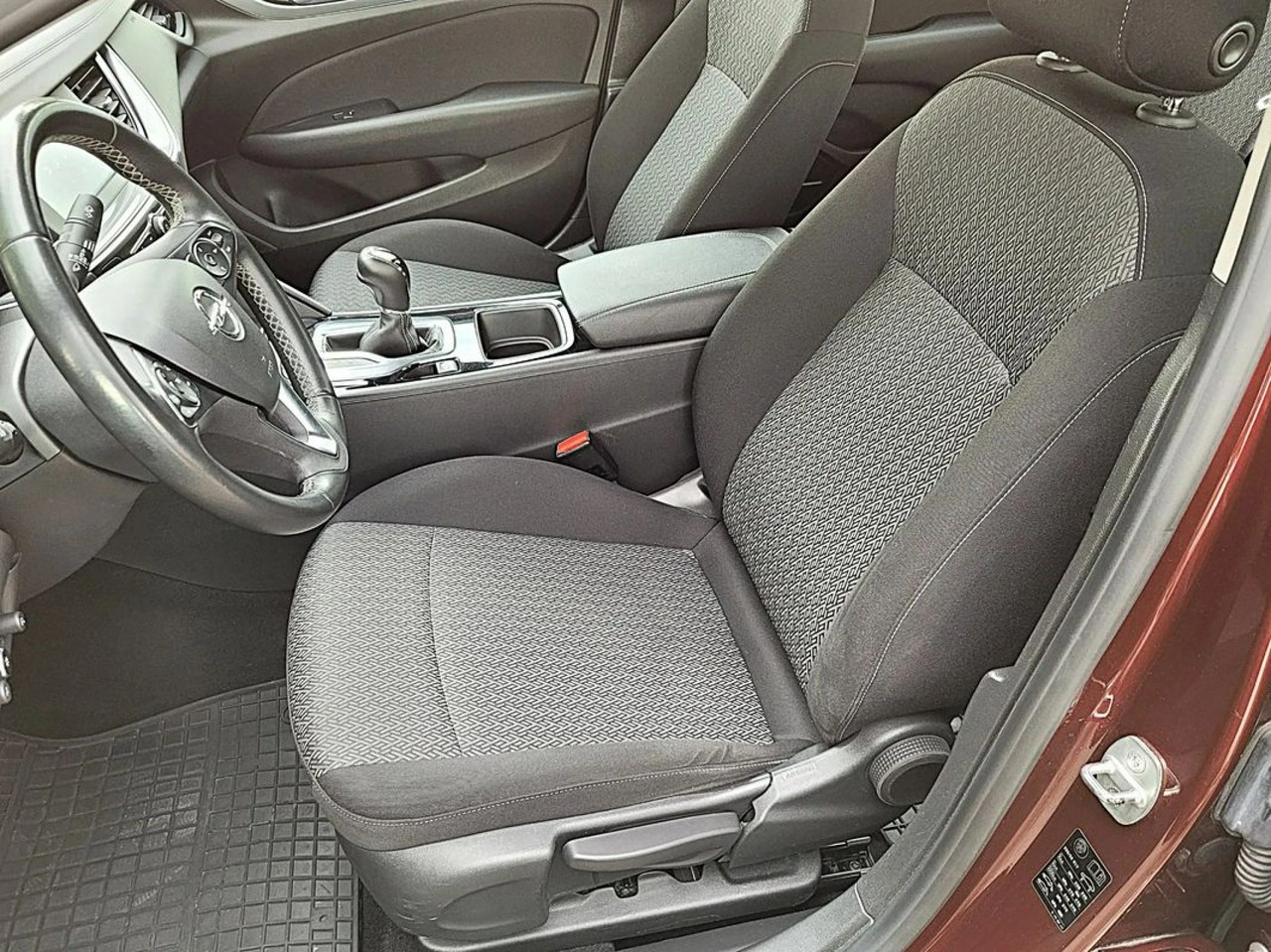 Opel Insignia - Zdjęcie 14