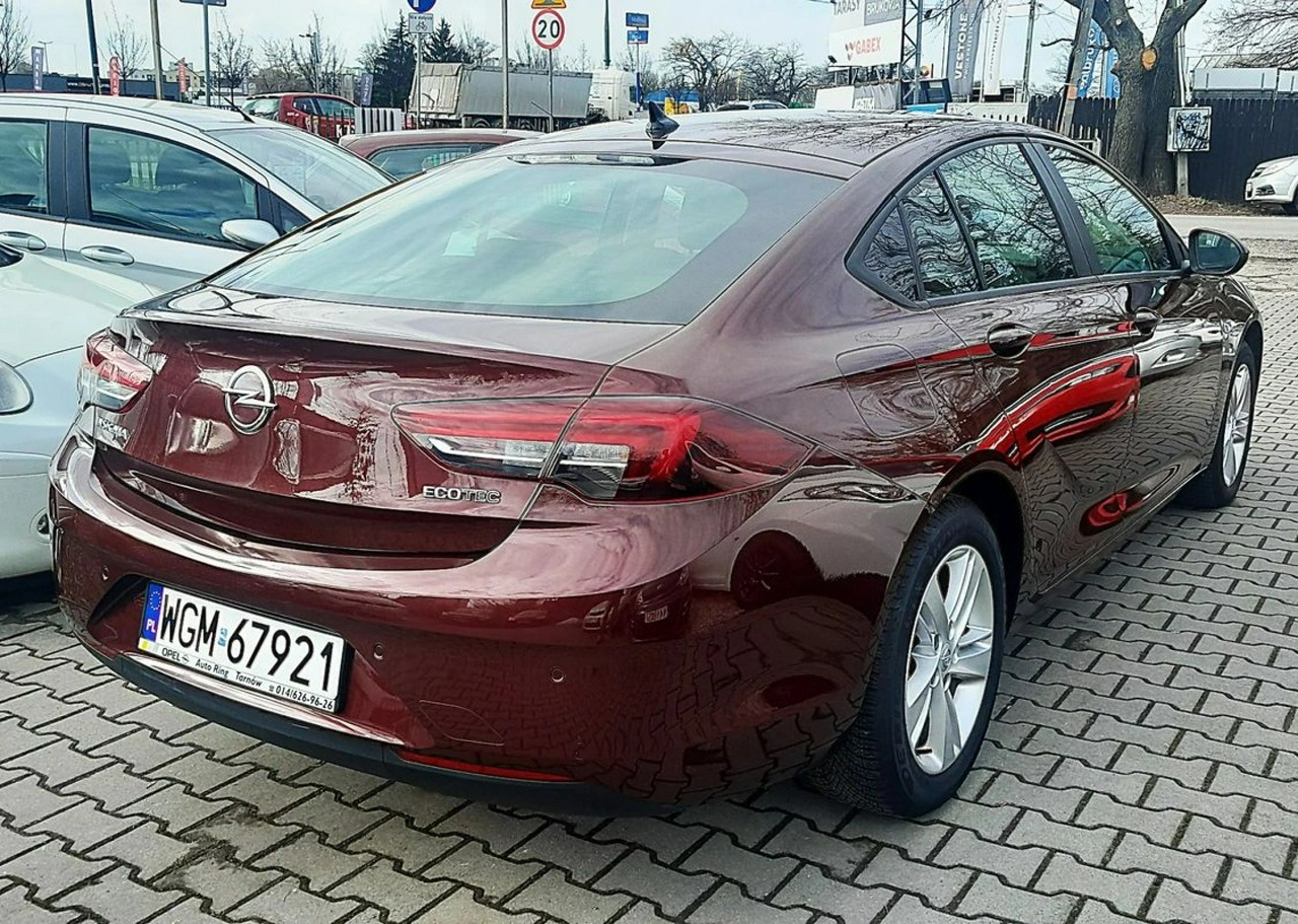Opel Insignia - Zdjęcie 4