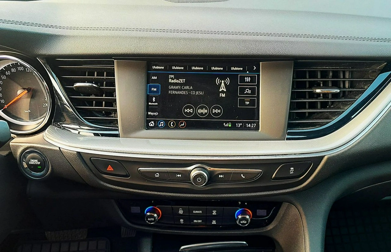 Opel Insignia - Zdjęcie 9