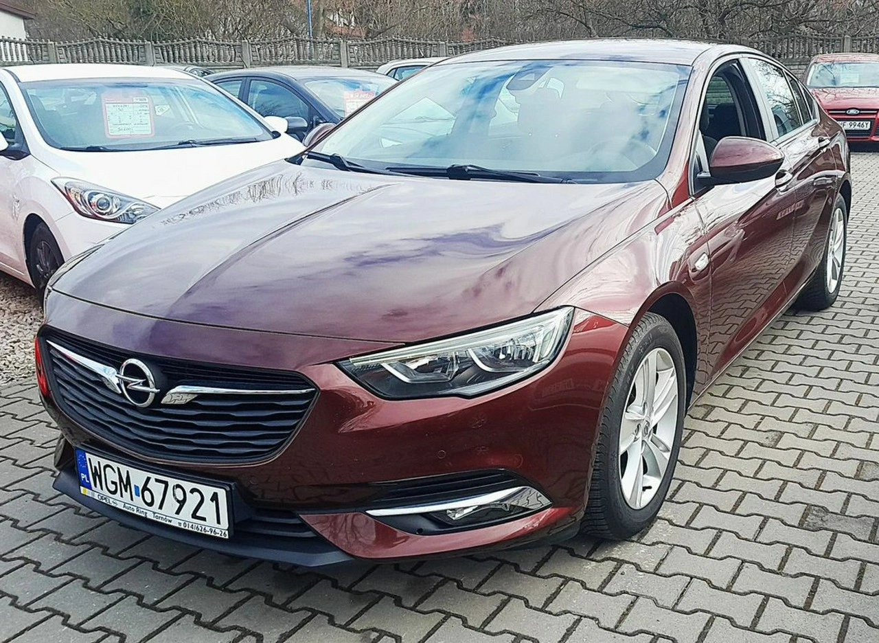 Opel Insignia - Główne zdjęcie