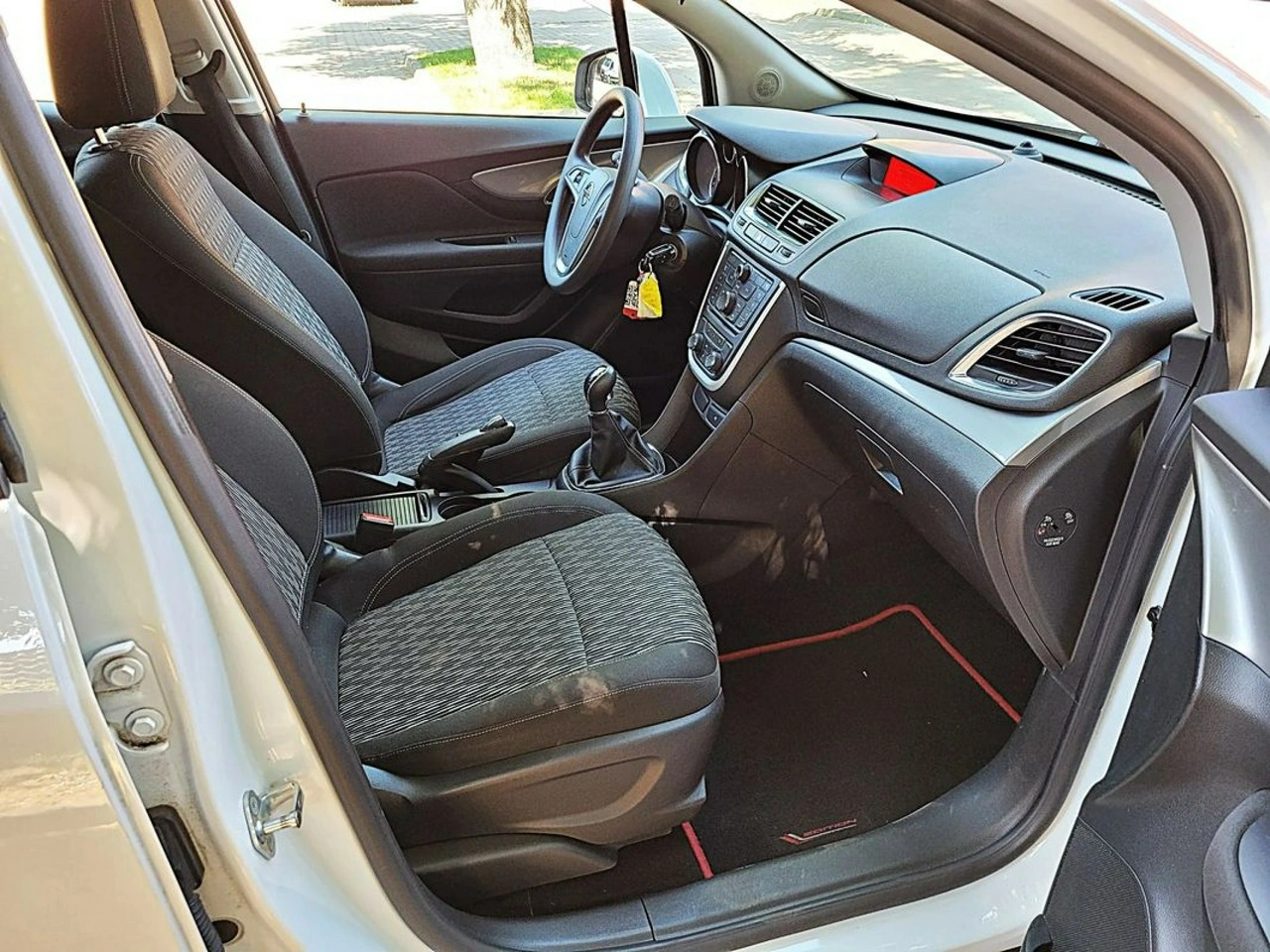 Opel Mokka - Zdjęcie 20