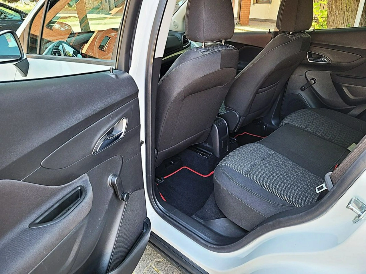 Opel Mokka - Zdjęcie 9