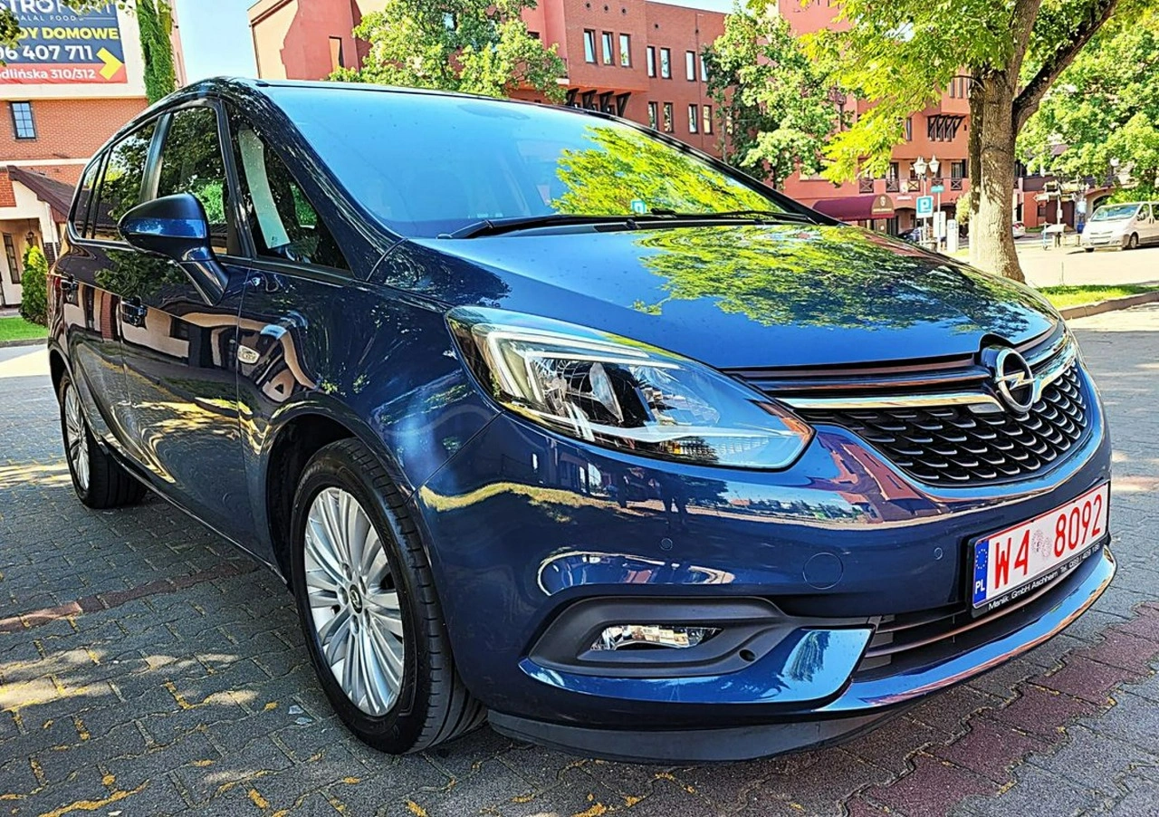 Opel Zafira - Zdjęcie 1