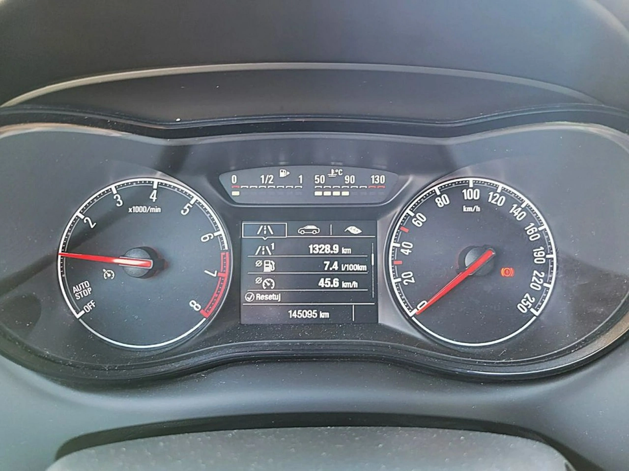 Opel Zafira - Zdjęcie 19