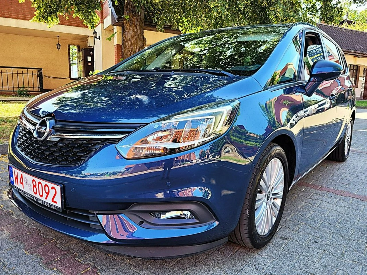 Opel Zafira - Główne zdjęcie