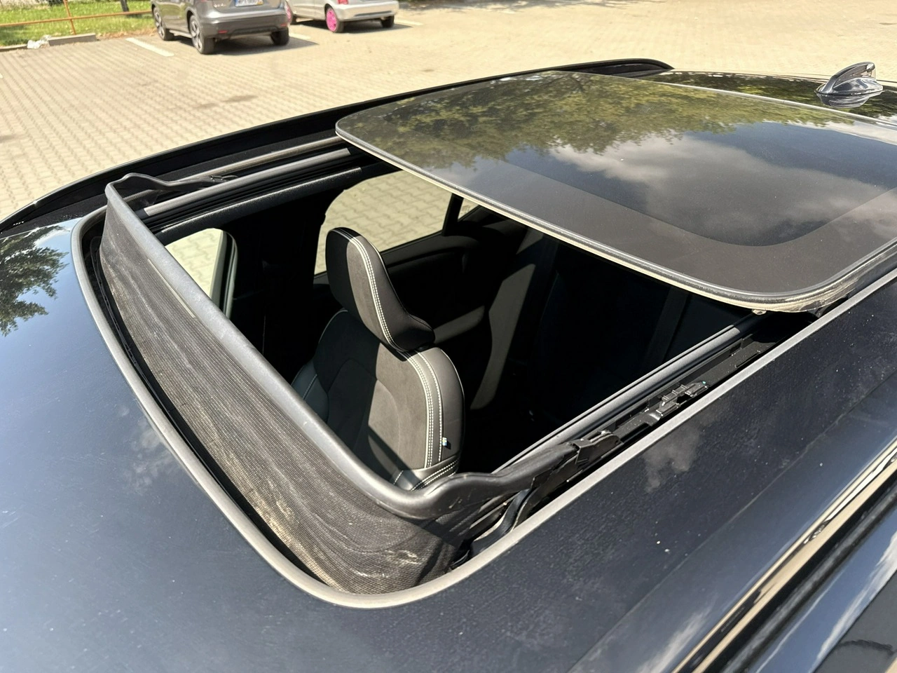 Volvo XC 40 - Zdjęcie 9