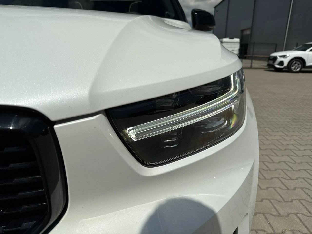 Volvo XC 40 - Zdjęcie 8