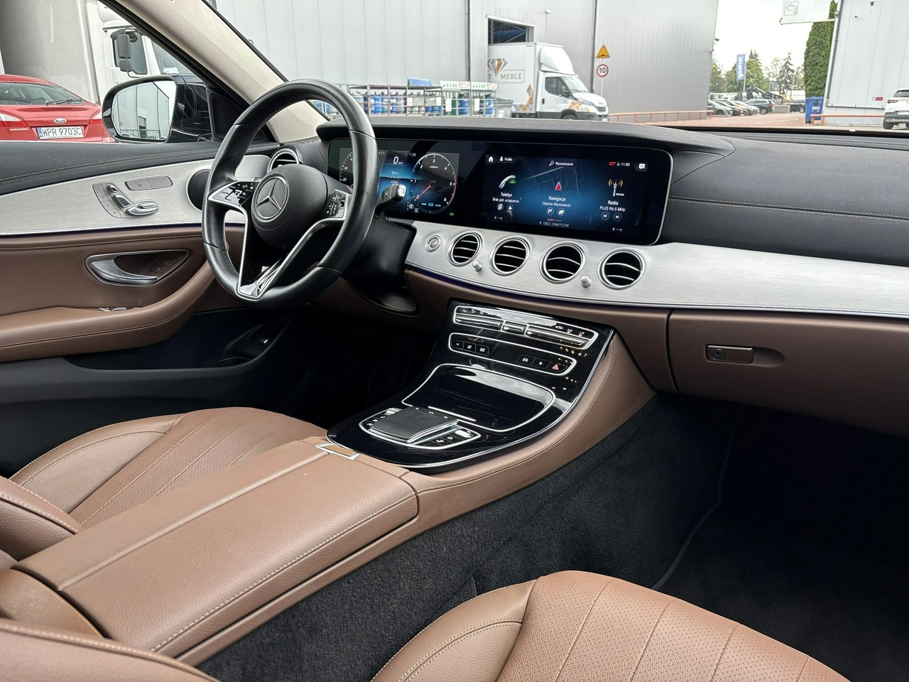 Mercedes E 220 - Zdjęcie 13