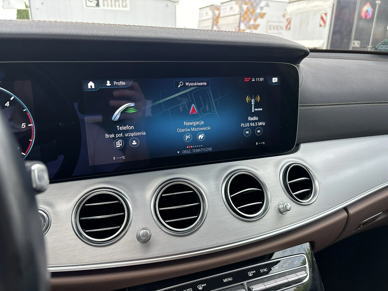 Mercedes E 220 - Zdjęcie 23