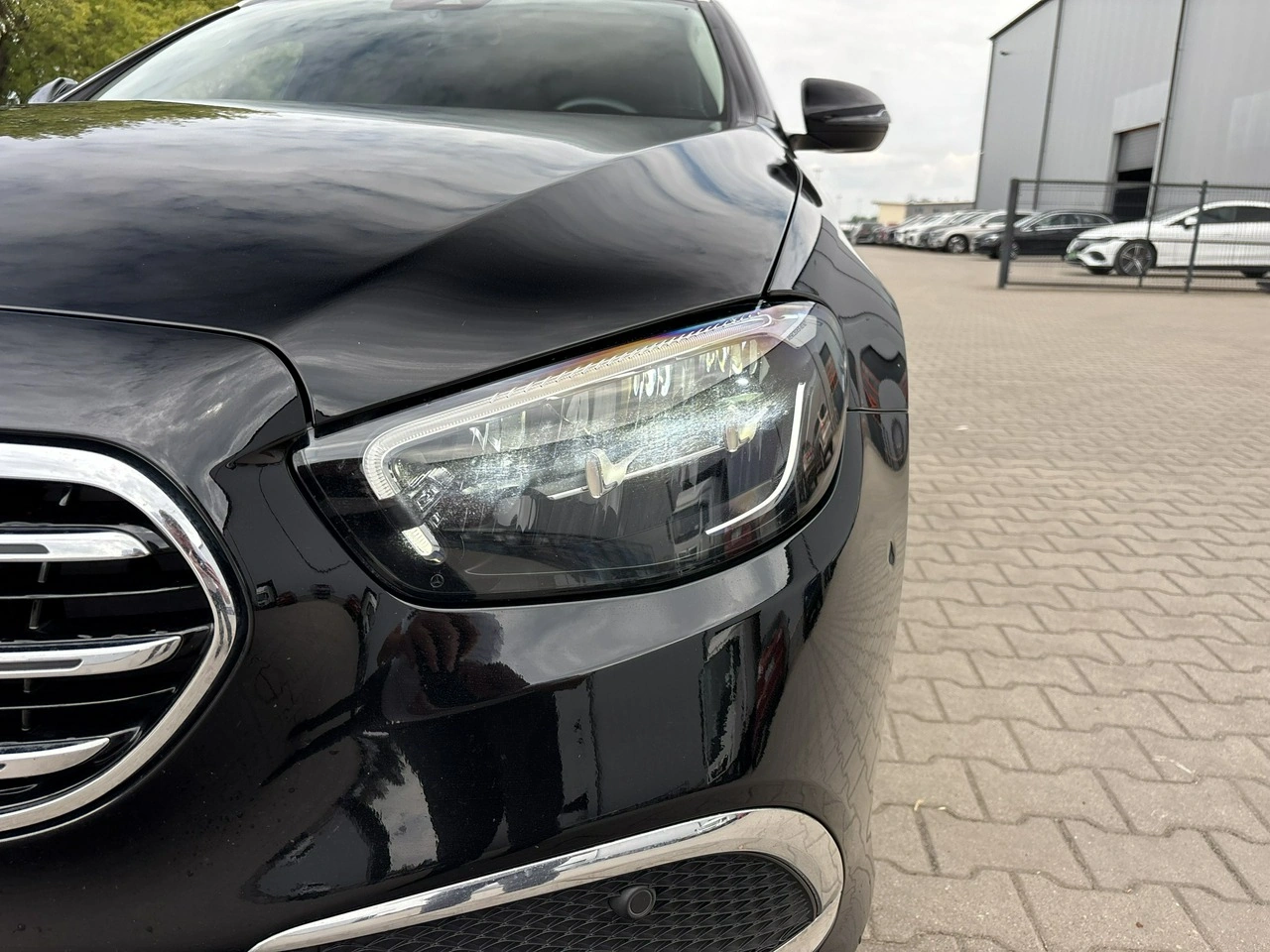 Mercedes E 220 - Zdjęcie 8