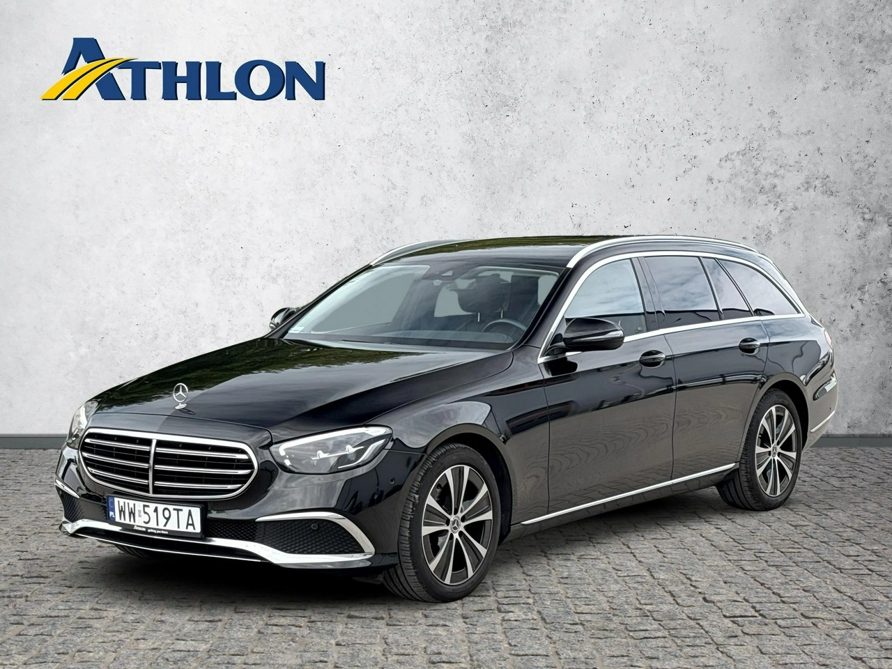 Mercedes E 220 - Główne zdjęcie