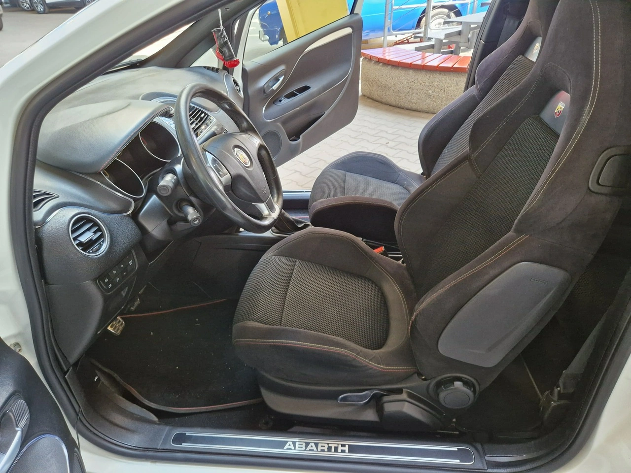 Fiat Punto - Zdjęcie 11