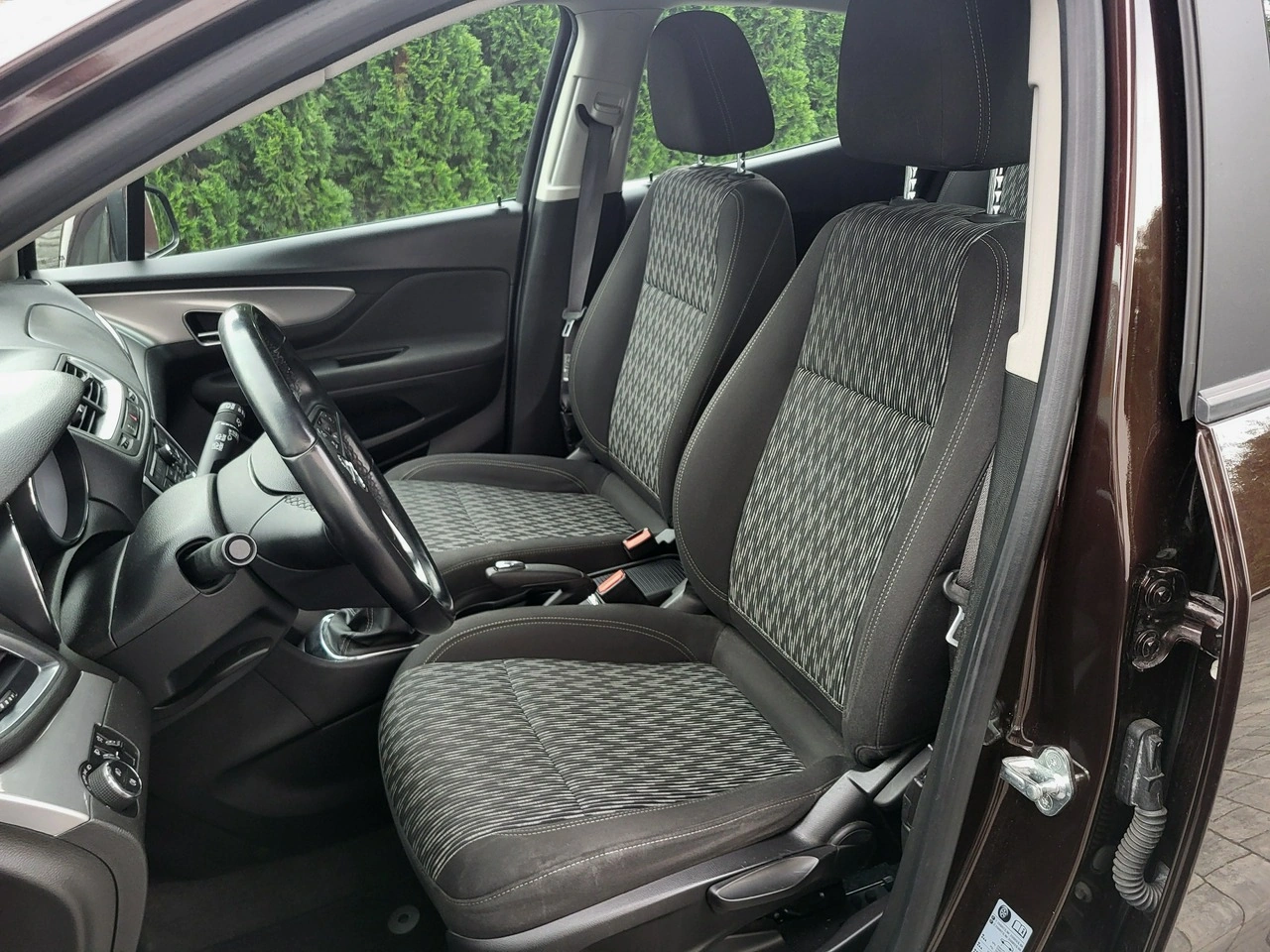 Opel Mokka - Zdjęcie 10