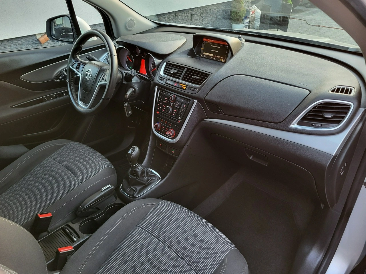 Opel Mokka - Zdjęcie 24