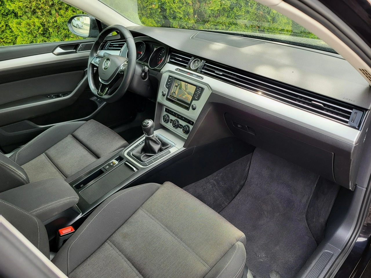 Volkswagen Passat - Zdjęcie 12