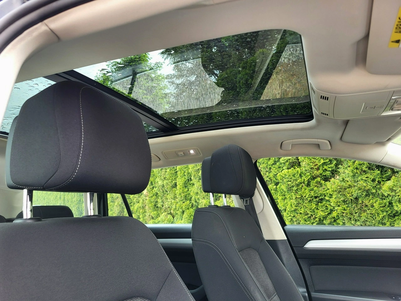 Volkswagen Passat - Zdjęcie 16