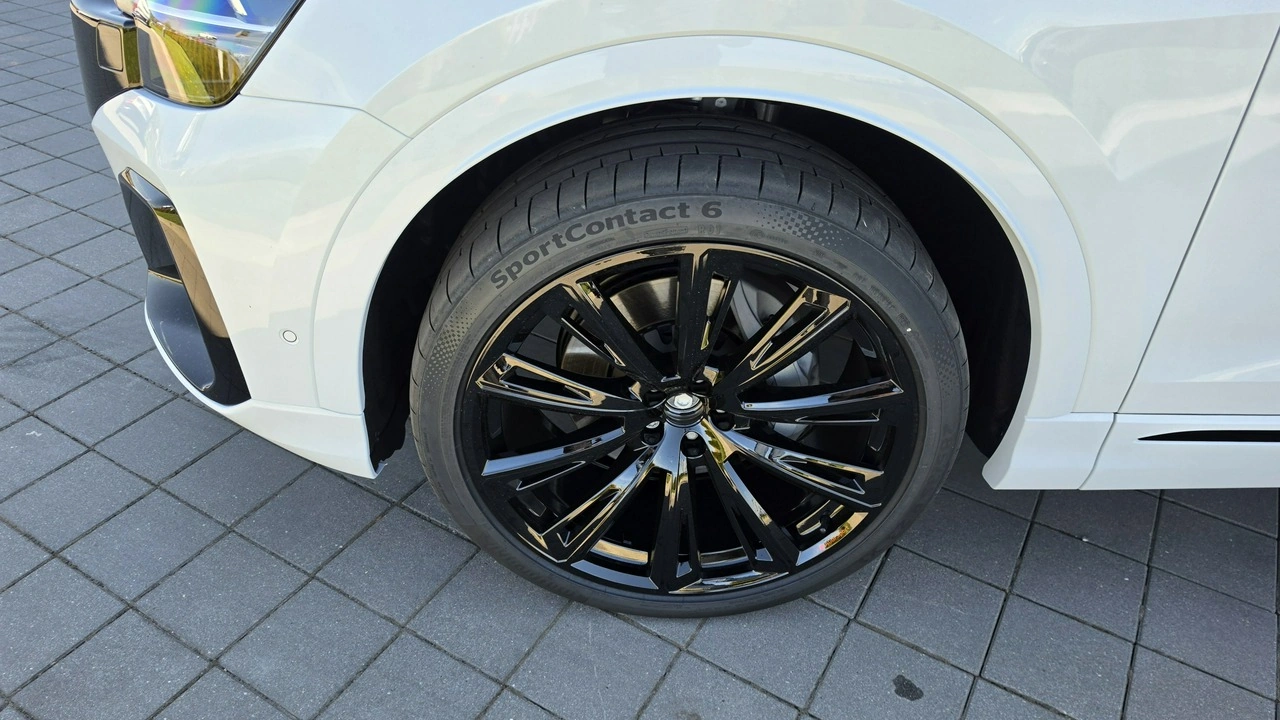 Audi Q8 - Zdjęcie 2