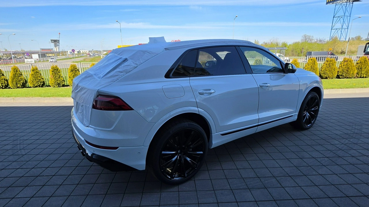 Audi Q8 - Zdjęcie 4