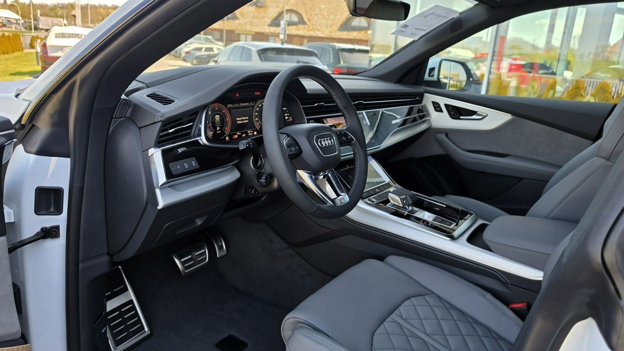 Audi Q8 - Zdjęcie 6