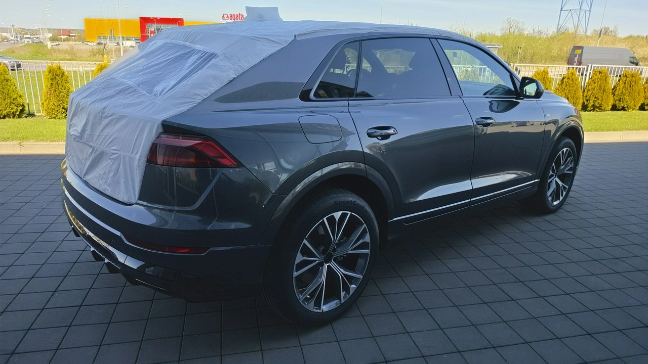 Audi Q8 - Zdjęcie 4