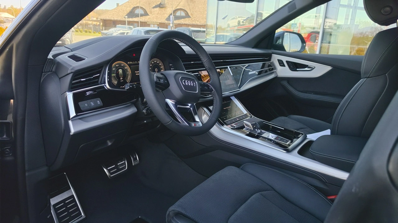 Audi Q8 - Zdjęcie 6