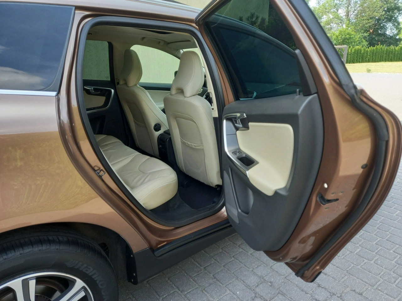 Volvo XC 60 - Zdjęcie 23