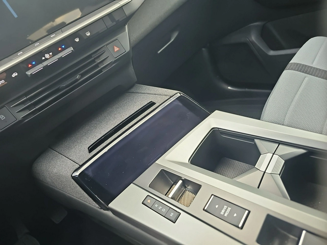 Opel Grandland - Zdjęcie 13