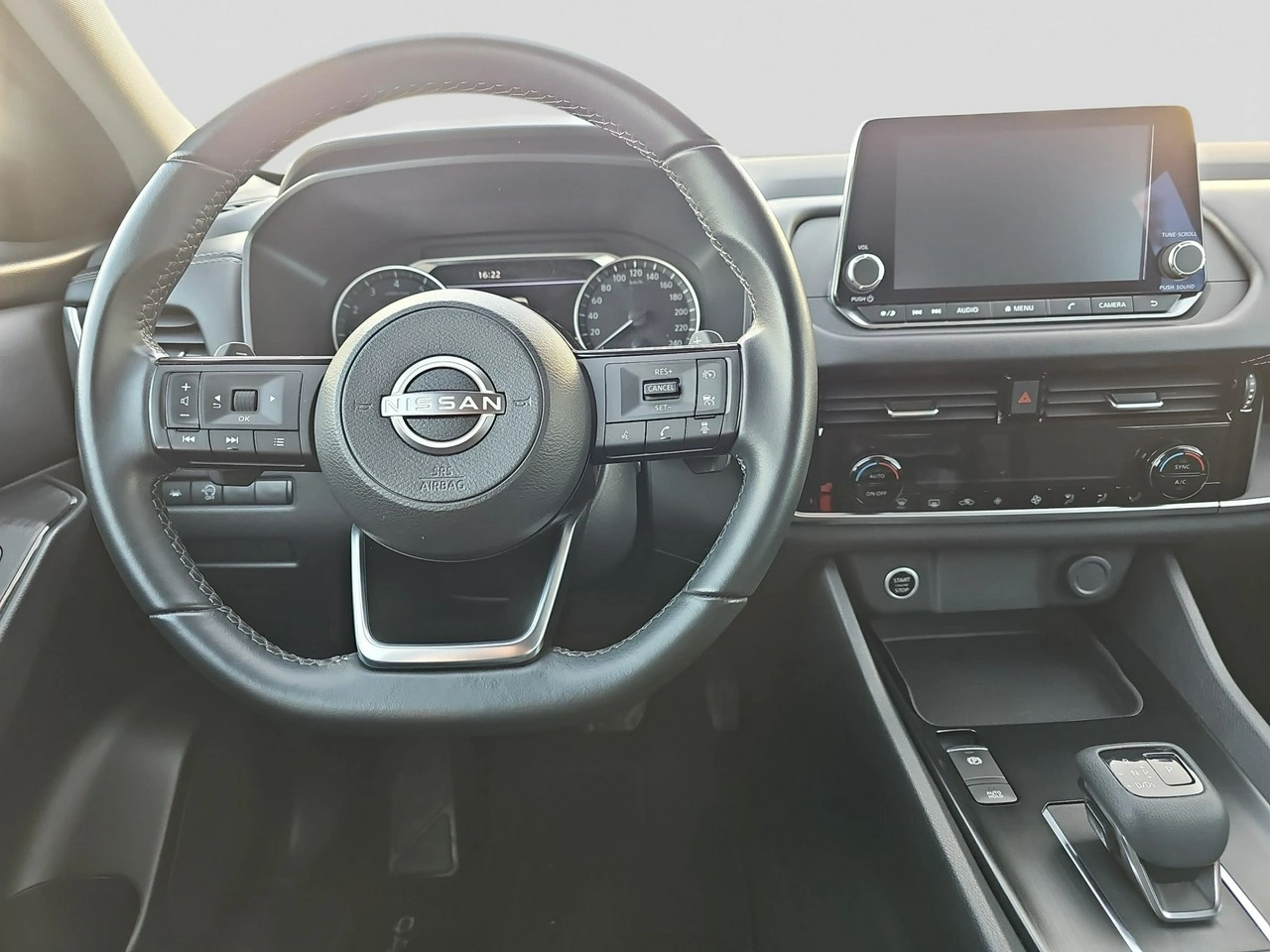 Nissan Qashqai - Zdjęcie 9