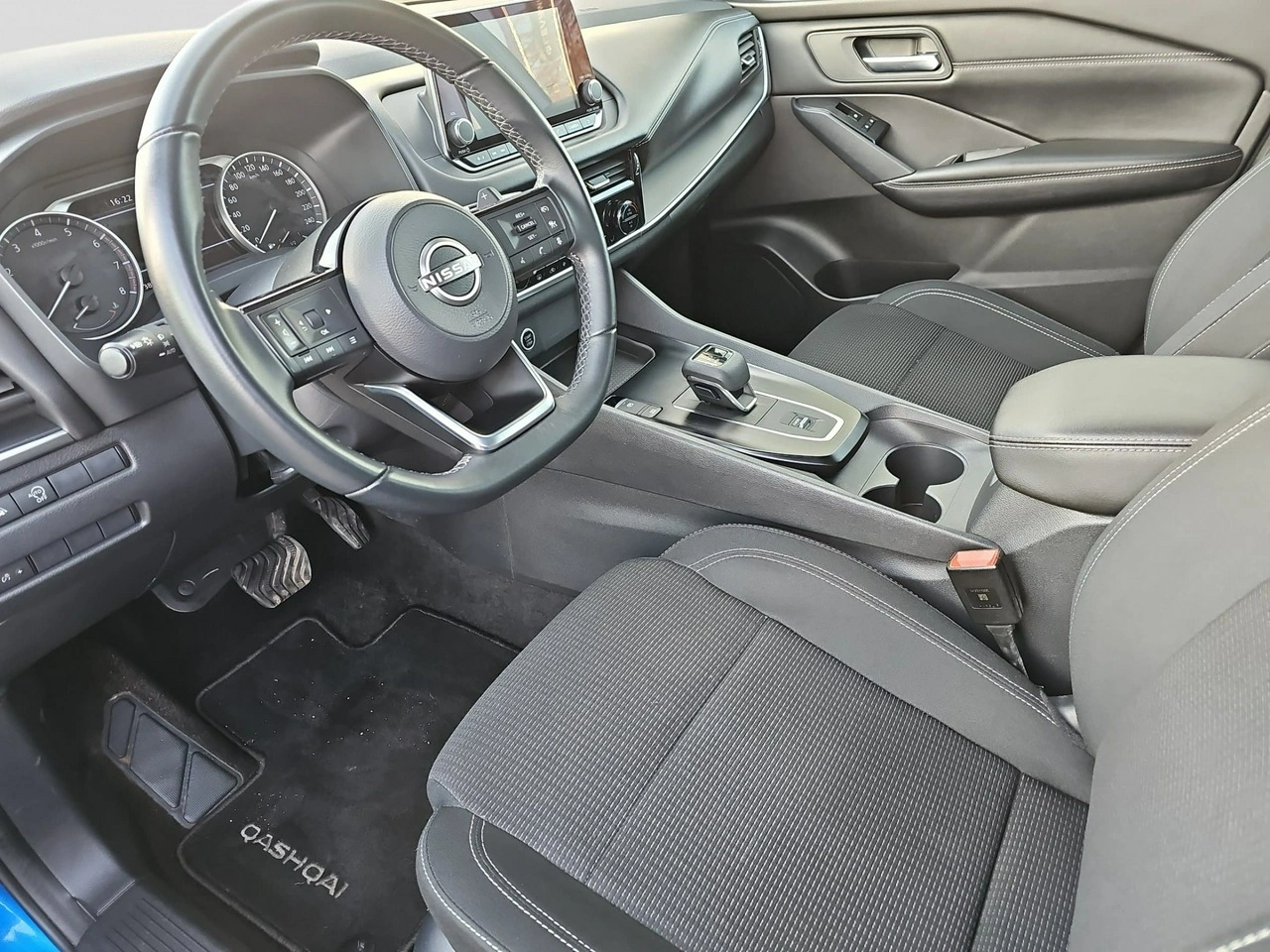 Nissan Qashqai - Zdjęcie 15