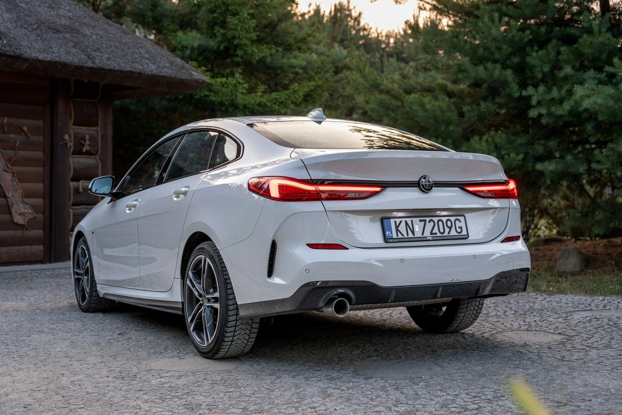 BMW 218 - Zdjęcie 10