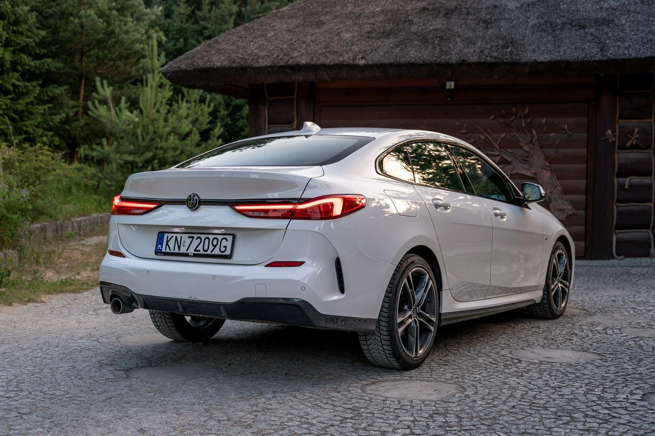 BMW 218 - Zdjęcie 12