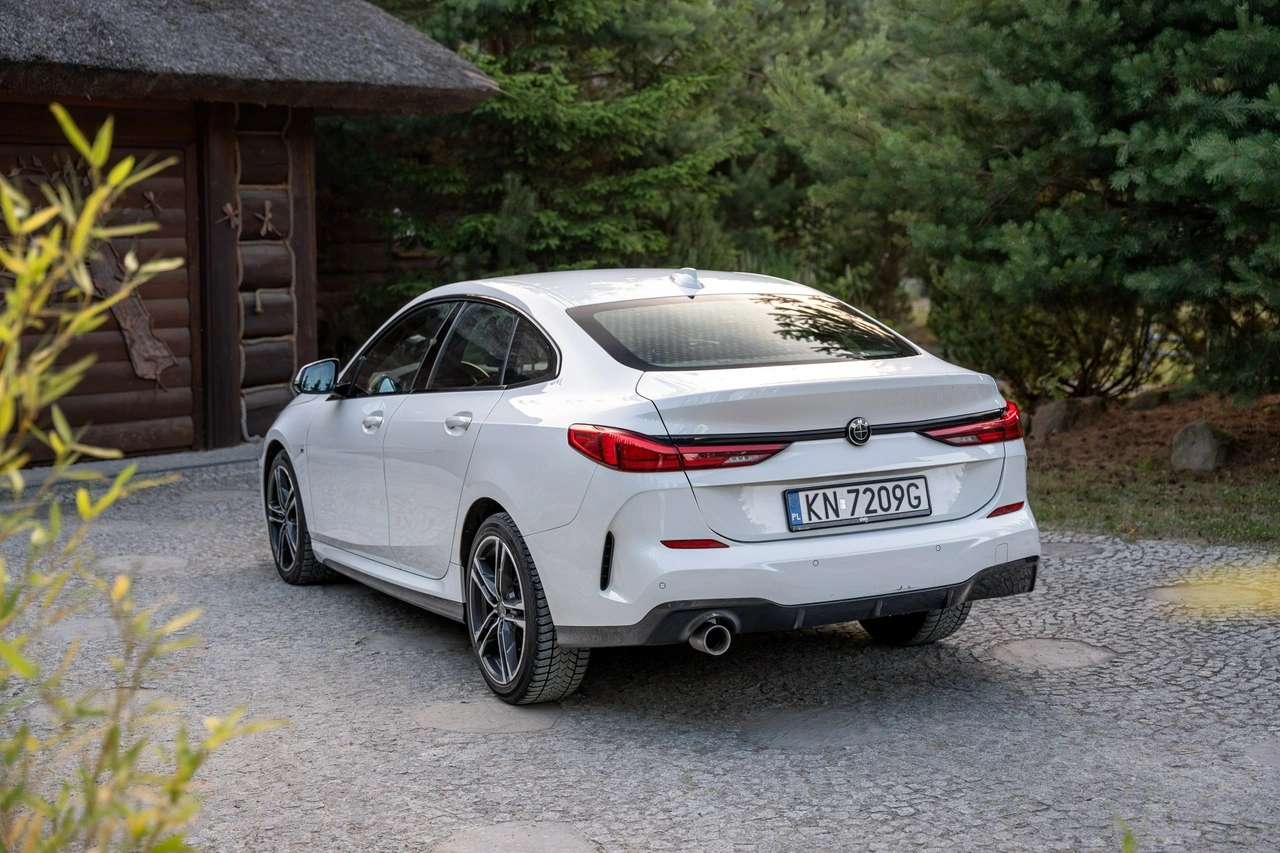 BMW 218 - Zdjęcie 1