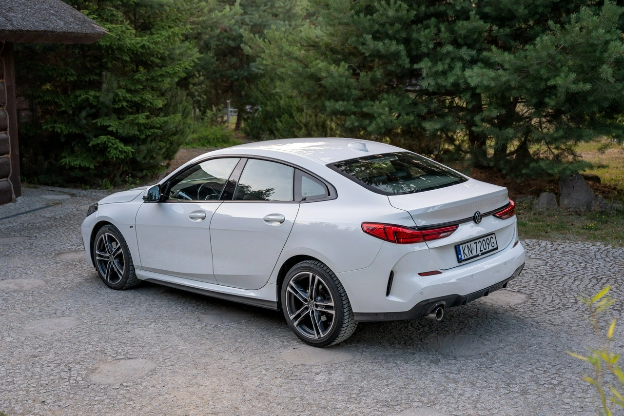 BMW 218 - Zdjęcie 19
