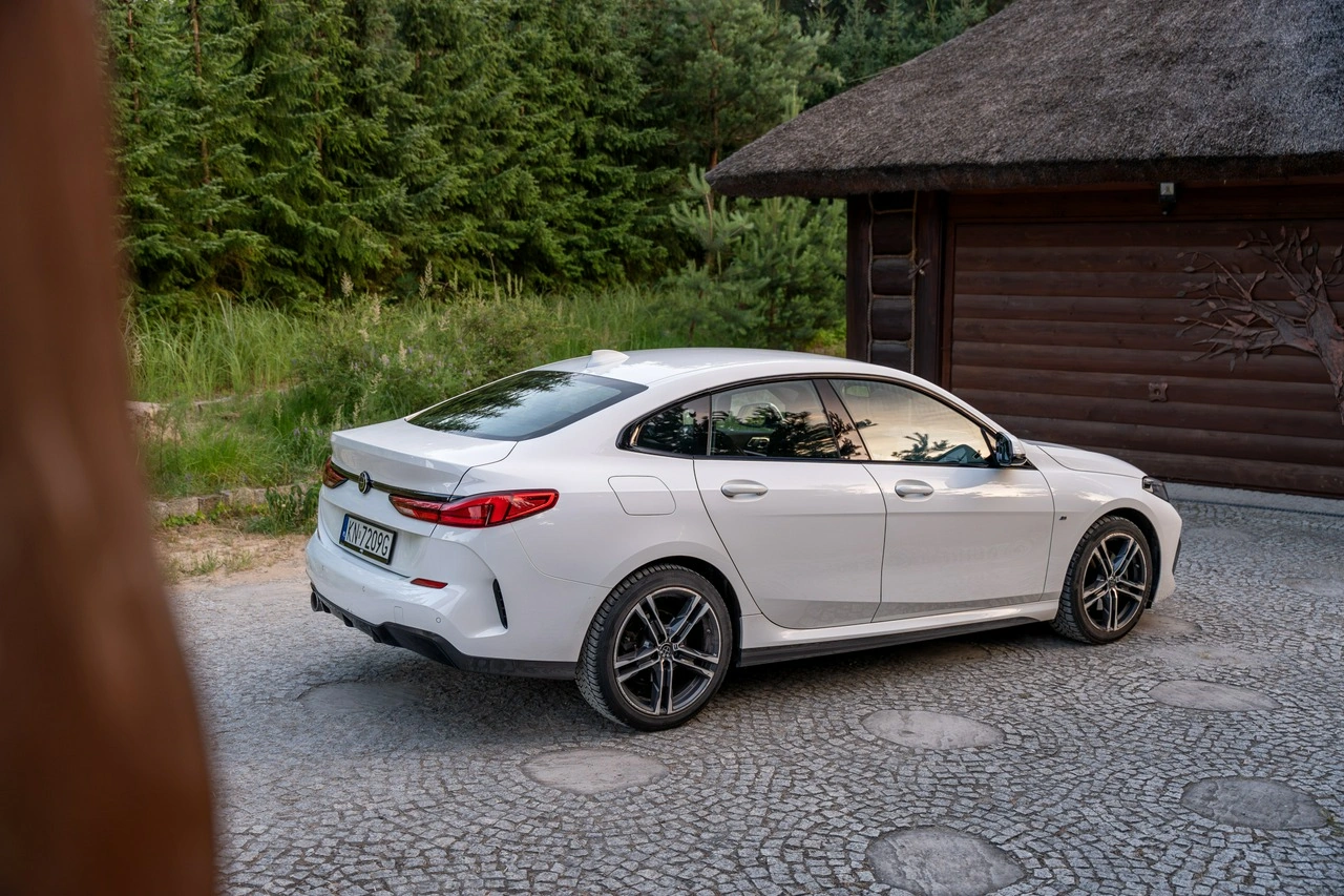 BMW 218 - Zdjęcie 33