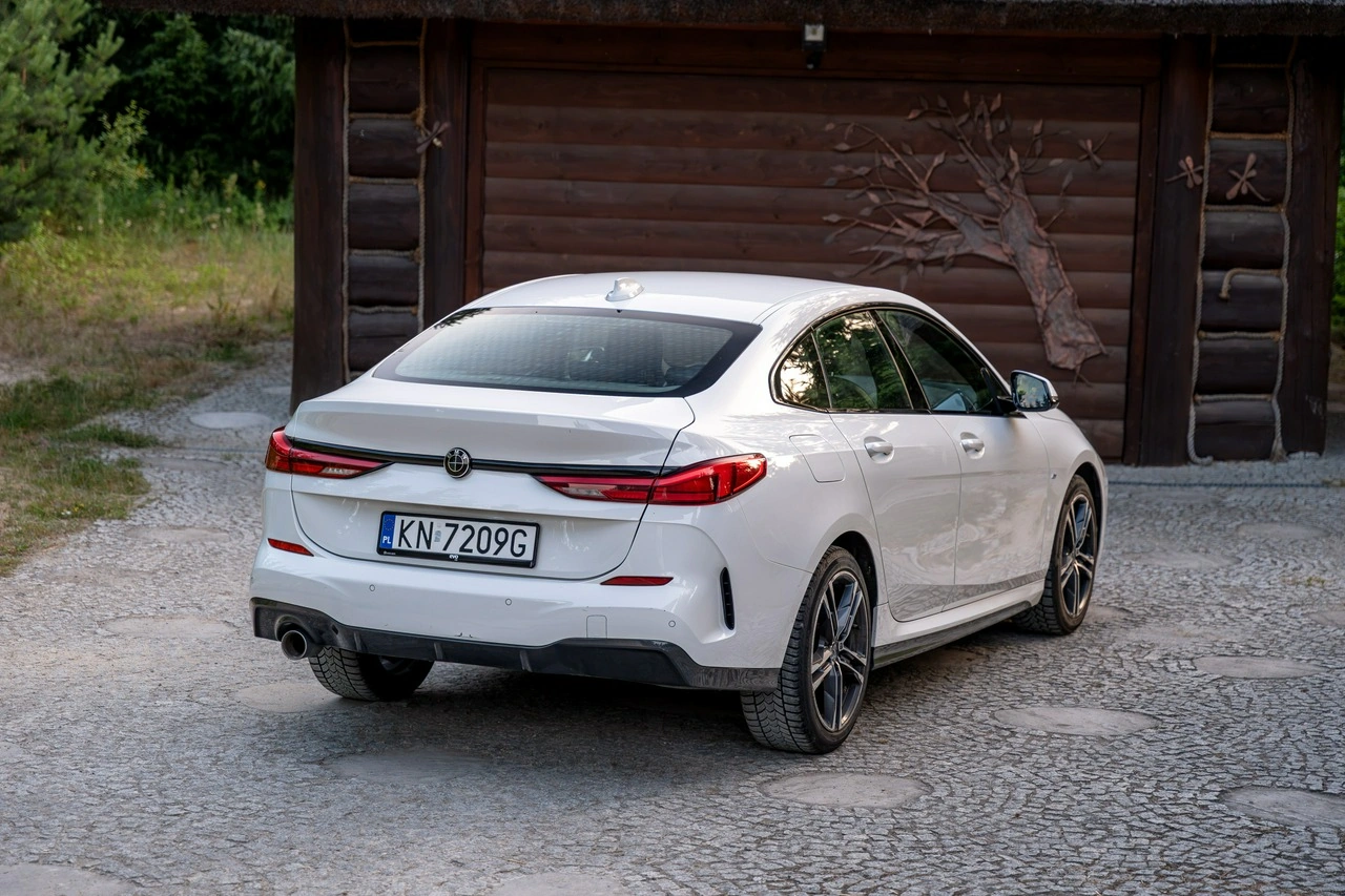 BMW 218 - Zdjęcie 37
