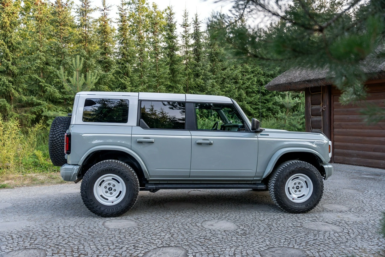 Ford Bronco - Zdjęcie 16